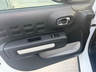 Citroen C3 2018 143000-thumb-18