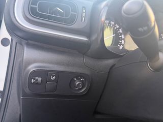 Citroen C3 2018 143000-thumb-27