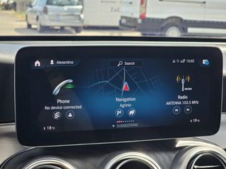 Mercedes-Benz GLC 300 2021-thumb-18