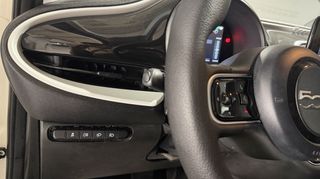 Fiat 500e 2021 3+1 PASSION-thumb-21