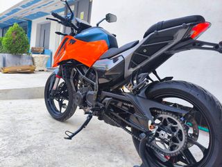 KTM 125 Duke 2025 KTM Duke125 (2025) με 3.660 χλμ-thumb-7