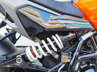 KTM 125 Duke 2025 KTM Duke125 (2025) με 3.660 χλμ-thumb-17