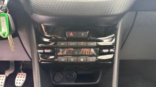 Peugeot 2008 2018 GT LINE - GRIP CONTROL - ΠΑΝΟΡΑΜΙΚΗ ΟΡΟΦΗ-thumb-12