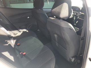 Peugeot 2008 2021 ACTIVE PLUS 1.200CC 100HP-thumb-15
