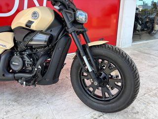 Benelli LEONCINO 2026 Bobber 400-thumb-27