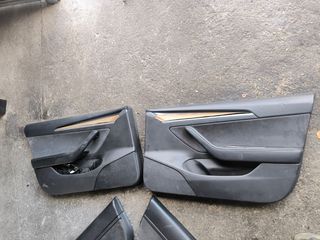 TESLA MODEL 3 ΤΑΠΕΤΣΑΡΙΕΣ ΠΟΡΤΩΝ