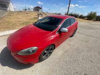 Volvo V40 2014 R DESIGN