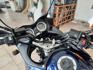 Suzuki V-Strom 1000 2004 V-STROM 1000-thumb-5