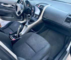 Toyota Auris 2010 NAVIGATION-MULTIMEDIA PIONEER-thumb-6