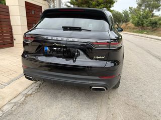 Porsche Cayenne 2018 Hybrid Plug in