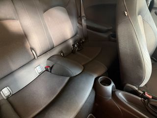 Mini Cooper D 2014-thumb-8