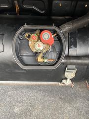 Audi A4 1996-thumb-15