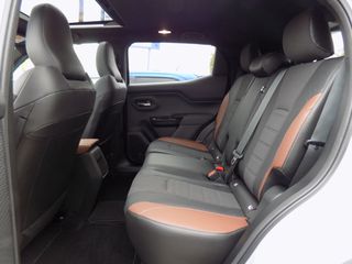 Suzuki e Vitara 2026 GLX 2WD 61KW-thumb-12