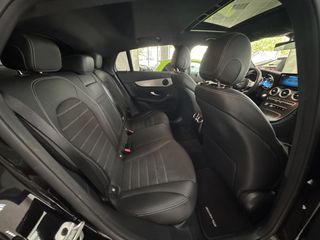 Mercedes-Benz GLC 300 2022 DE 4MATIC 9G-TRONIC AMG LINE-thumb-47