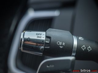 Jaguar E-Pace 2021 ΠΡΟΣΦΟΡΑ! 2.0d 163Hp Mild Hybrid AWD Automatic+XENON+NAVI-thumb-23