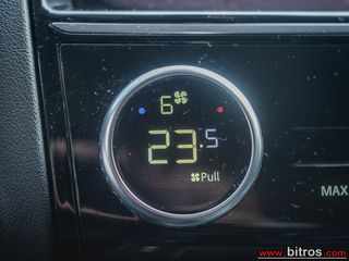 Jaguar E-Pace 2021 ΠΡΟΣΦΟΡΑ! 2.0d 163Hp Mild Hybrid AWD Automatic+XENON+NAVI-thumb-27