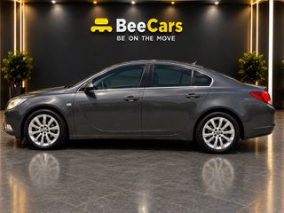 Opel Insignia 2012-thumb-1