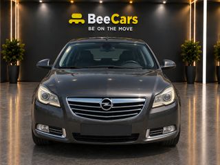 Opel Insignia 2012-thumb-7