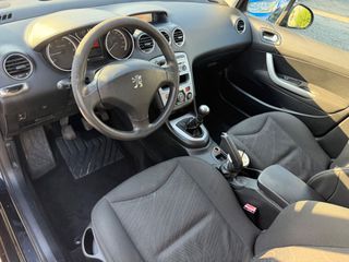 Peugeot 308 2008 1.6 BLUEHDI 120 ACTIVE-thumb-8