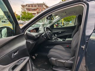 Peugeot 3008 2019-thumb-11
