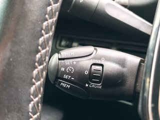 Peugeot 3008 2019-thumb-20