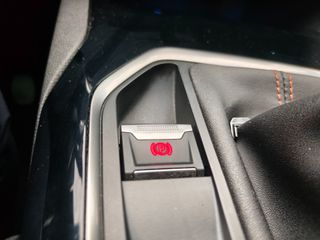 Peugeot 3008 2019-thumb-24