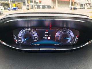 Peugeot 3008 2019-thumb-32
