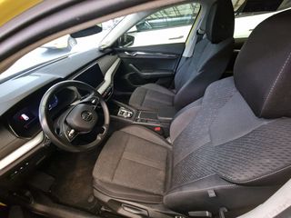 Skoda Octavia 2021 cng-thumb-5
