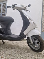 Piaggio ZIP 50 4T 2013-thumb-1