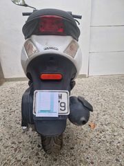 Piaggio ZIP 50 4T 2013-thumb-4