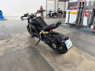 Ducati X DIAVEL 2016-thumb-2