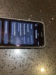 iPhone SE 2nd (2020)-thumb-3