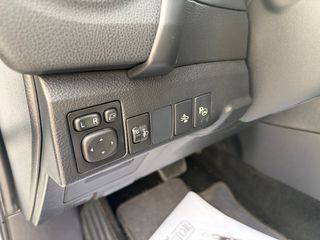 Toyota Auris Touring Sports 2016 1.8 HSD LOUNGE PANORAMA-thumb-38
