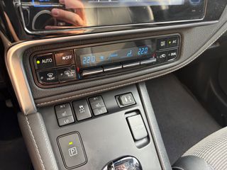 Toyota Auris Touring Sports 2016 1.8 HSD LOUNGE PANORAMA-thumb-49