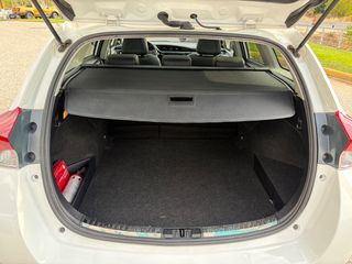 Toyota Auris Touring Sports 2016 1.8 HSD LOUNGE PANORAMA-thumb-17