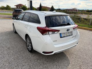 Toyota Auris Touring Sports 2016 1.8 HSD LOUNGE PANORAMA-thumb-20