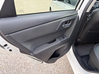 Toyota Auris Touring Sports 2016 1.8 HSD LOUNGE PANORAMA-thumb-29
