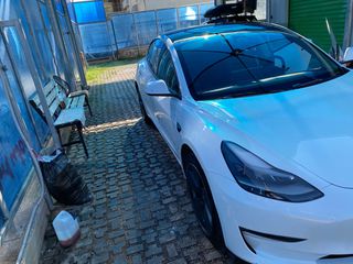 Tesla Model 3 2022 LONG RANGE DUAL MOTOR-thumb-6