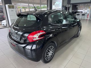 Peugeot 208 2013 1.4 DIESEL AUTOMATIC!-thumb-5