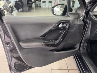 Peugeot 208 2013 1.4 DIESEL AUTOMATIC!-thumb-20