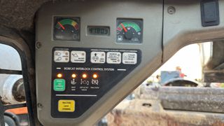 Φορτωτάκι Bobcat 2002 753 G-thumb-2