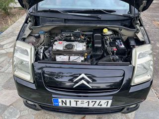 Citroen C2 2005 VTR 1.4-thumb-8