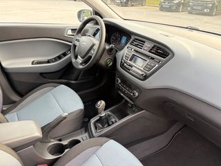 Hyundai i 20 2015-thumb-8