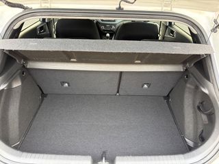 Hyundai i 20 2015-thumb-37