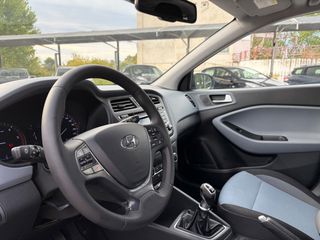 Hyundai i 20 2015-thumb-18