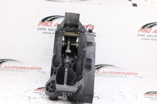 Πεταλιέρα NISSAN NV300 (2016-...) 465016415R