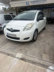 Toyota Yaris 2011