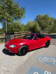 Mazda MX-5 1999-thumb-3