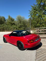 Mazda MX-5 1999-thumb-4