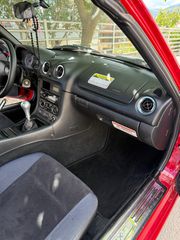 Mazda MX-5 1999-thumb-9